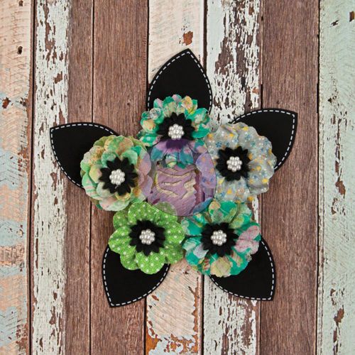Prima Marketing Inc - Free Spirit Collection - Paper Bell Bottoms 3" W/Leaf 5/Pkg